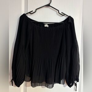 Aritzia Wilfred Talence Pleated Chiffon Off The Shoulder Black Blouse Size Small